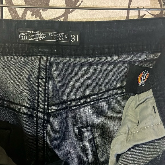 DICKIES Men’s Size 31 Black Skinny Jeans with Faded Dusted White Design NWOT $ - Picture 8 of 16